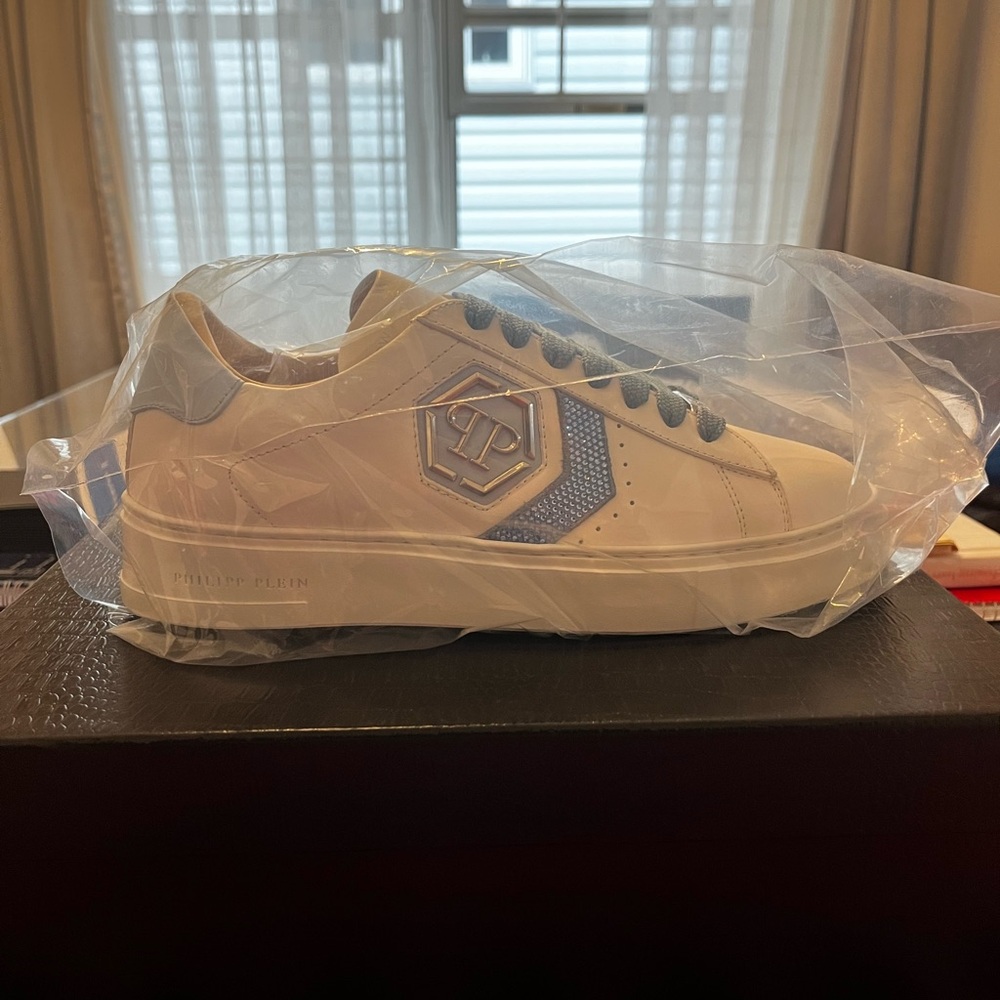 Philipp Plein Lo-Top Leather Arrow Force Strass Sneakers - Picture 10 of 11